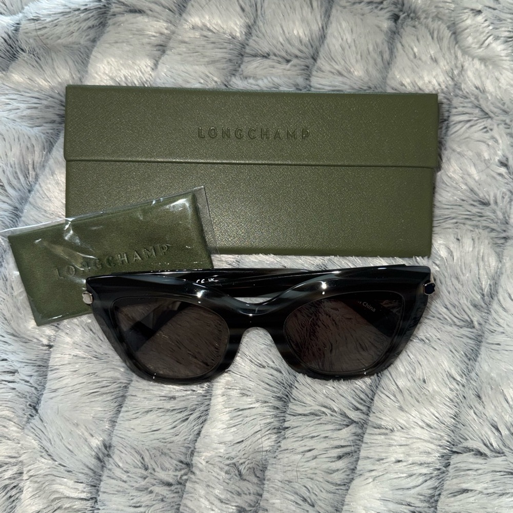 Longchamp Black Cat-Eye Sunglasses with Dark Lenses